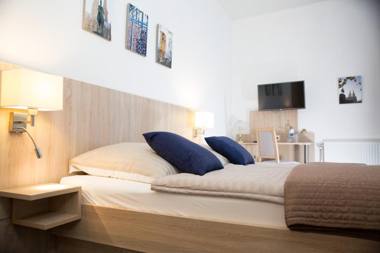 Hotel Pilar Garni Cologne Luaran gambar